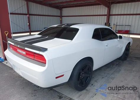 2014 Dodge Challenger Sxt из США, поврежденный, VIN 2C3CDYAG8EH250086
